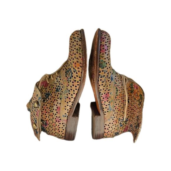 Patricia Nash Sabrina Perforated Leather Prairie Rose Ankle Booties US 6.5 - Picture 1 of 7